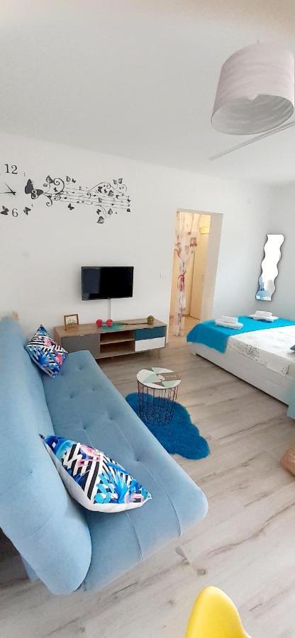 Lennida Studio Apartman With Free Parking Kavran ภายนอก รูปภาพ