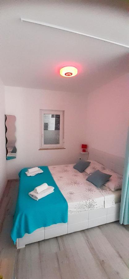 Lennida Studio Apartman With Free Parking Kavran ภายนอก รูปภาพ