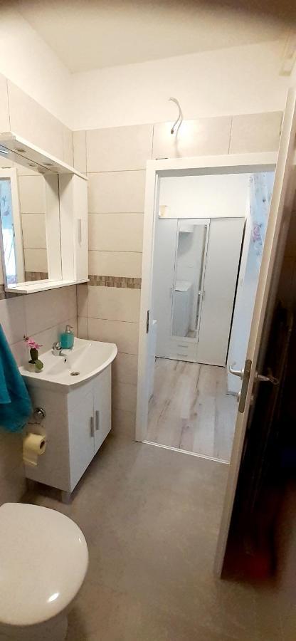 Lennida Studio Apartman With Free Parking Kavran ภายนอก รูปภาพ
