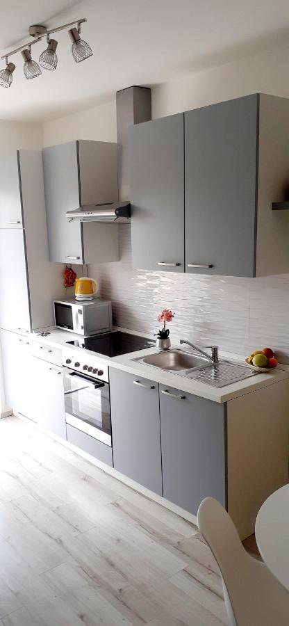 Lennida Studio Apartman With Free Parking Kavran ภายนอก รูปภาพ