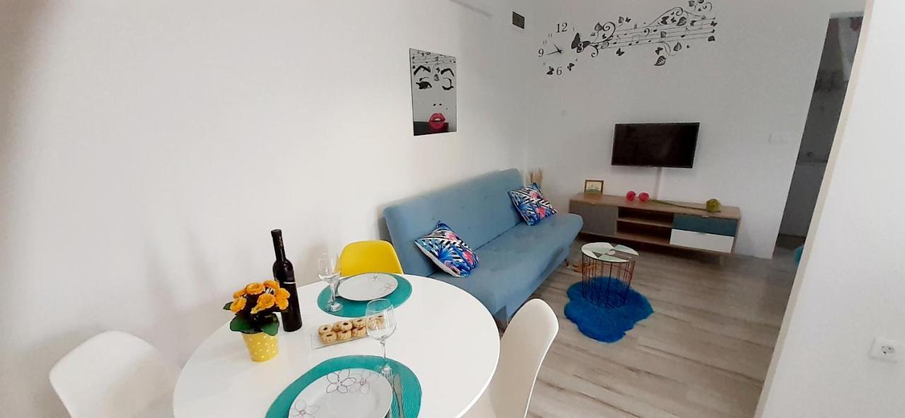 Lennida Studio Apartman With Free Parking Kavran ภายนอก รูปภาพ
