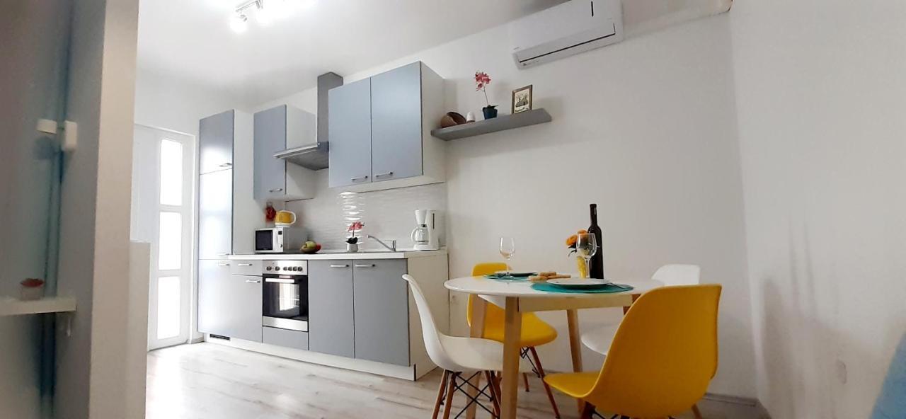 Lennida Studio Apartman With Free Parking Kavran ภายนอก รูปภาพ