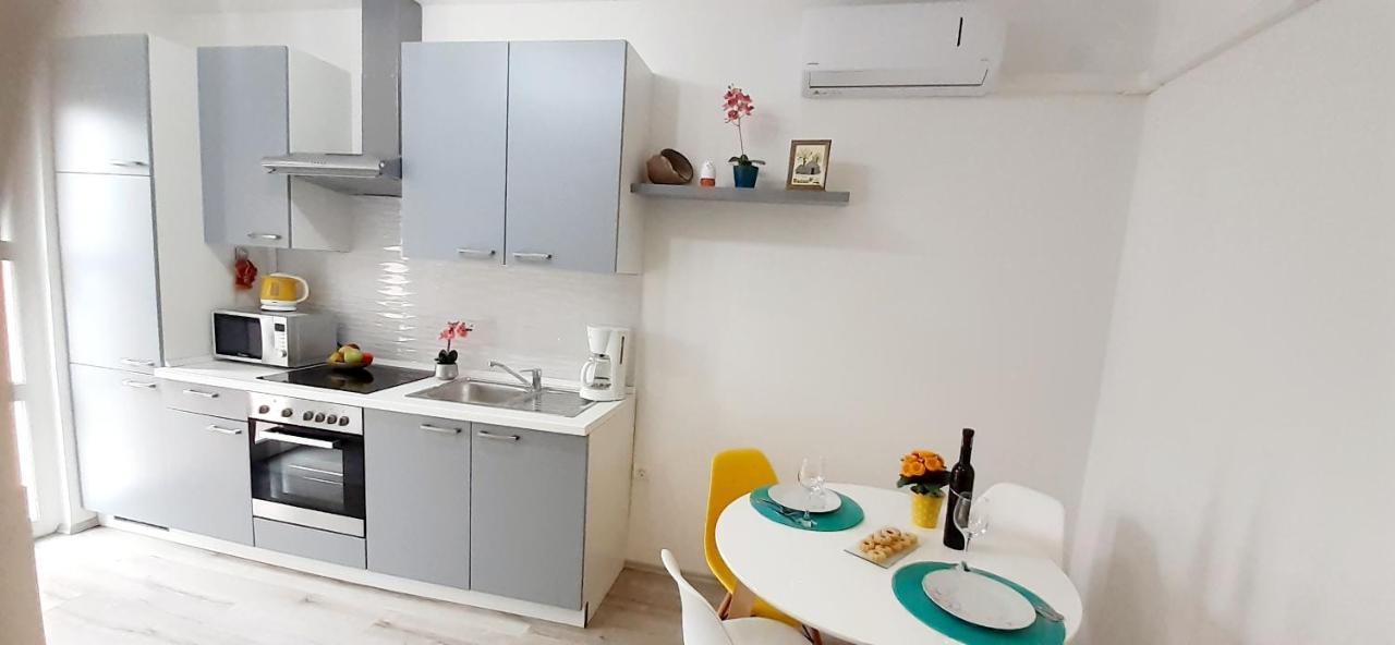 Lennida Studio Apartman With Free Parking Kavran ภายนอก รูปภาพ